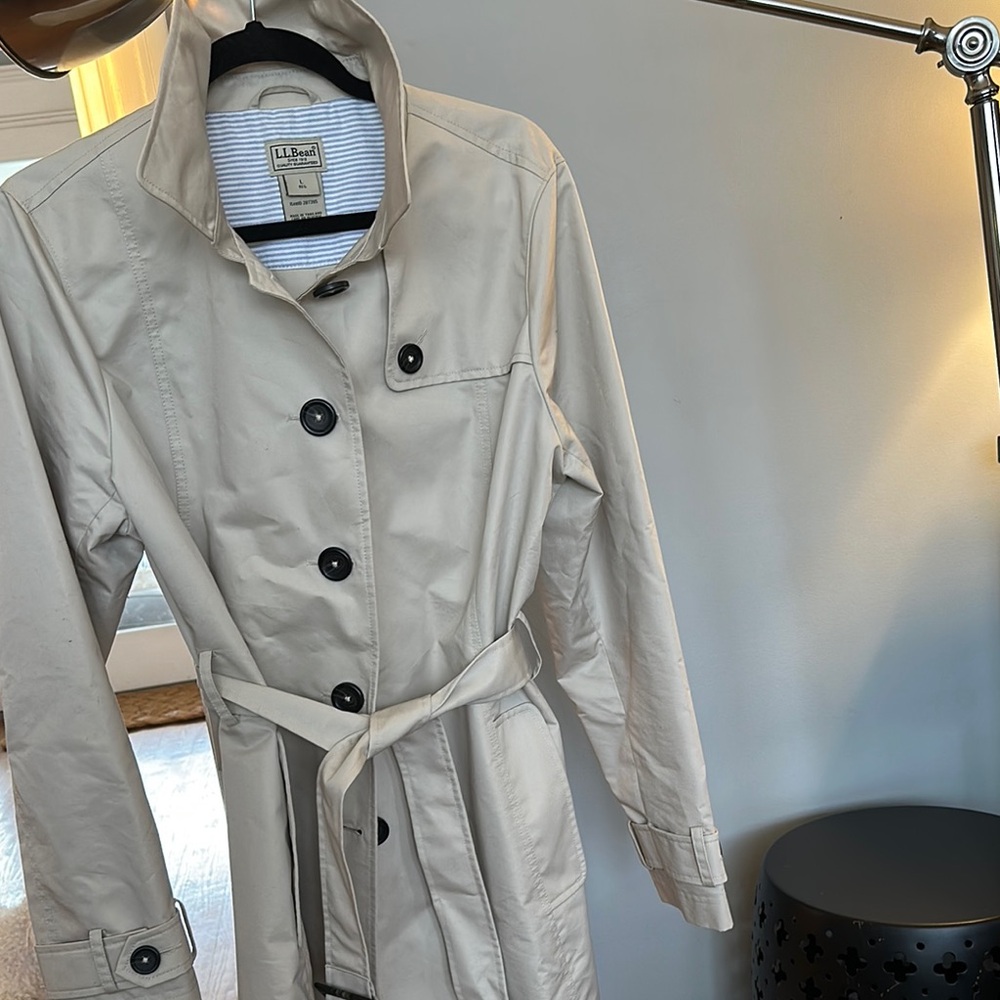 Classic LL Bean Beige Trench Coat, women’s large